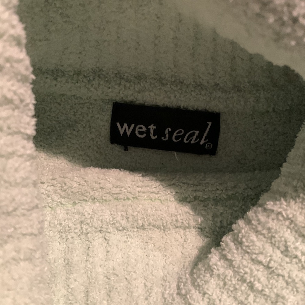 Pale green/mint Super Soft Sweater Turtleneck - Picture 2 of 3
